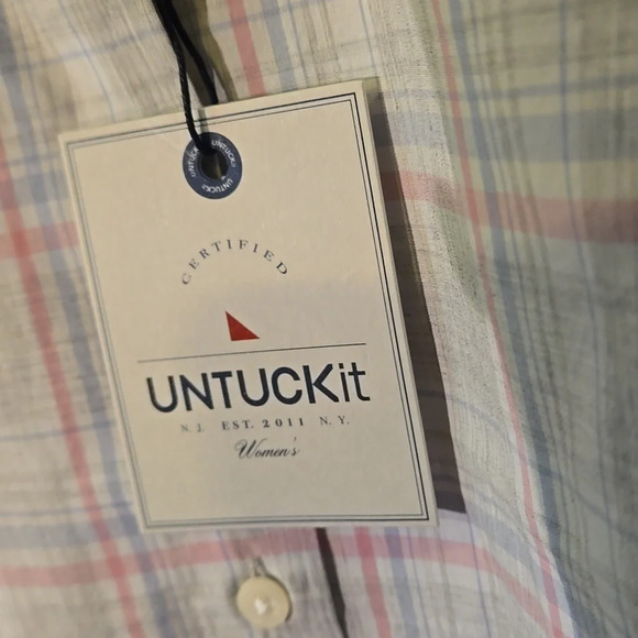 UNTUCKit Chasseles Button Up Shirt Long Sleeve Gray Plaid Women’s Size 6 (Small) - Picture 2 of 10